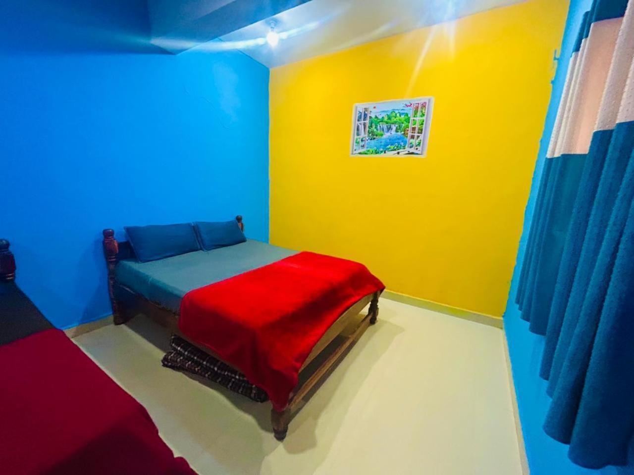 Pihu Hotel オールド･ゴア エクステリア 写真
